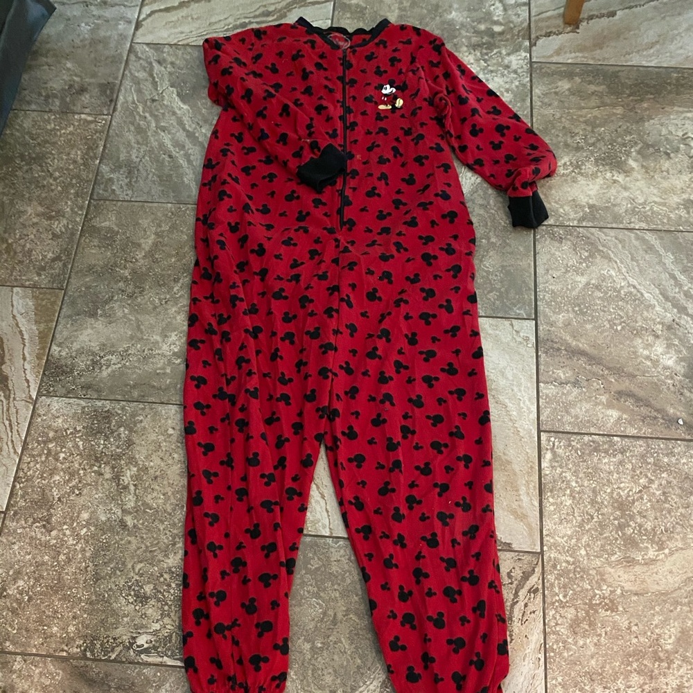Pajamas with feet